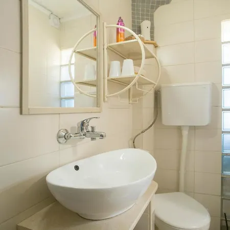 Natalia Old Town Apartment *